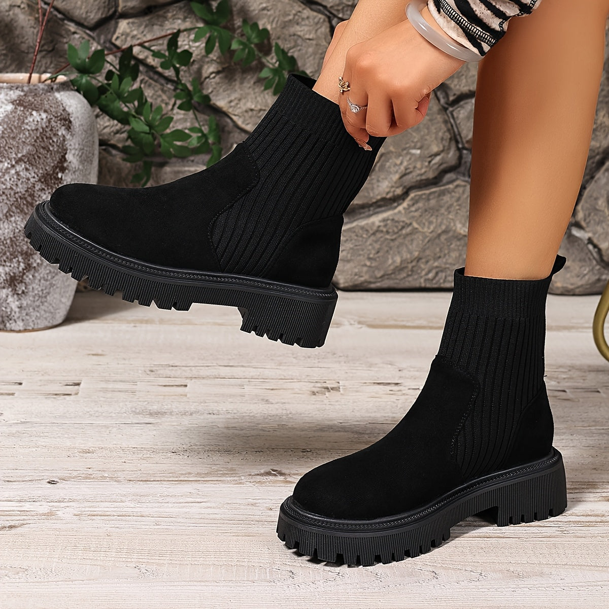 Bottines Pieds Larges Femme Élégantes Automne-Hiver 2 Coloris