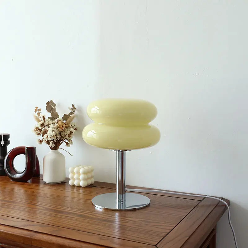 Lampe de Table Bauhaus Italienne – Design Intemporel et Éclairage Fonctionnel