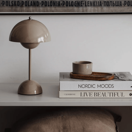 Lampe de table LED – Modèle compact
