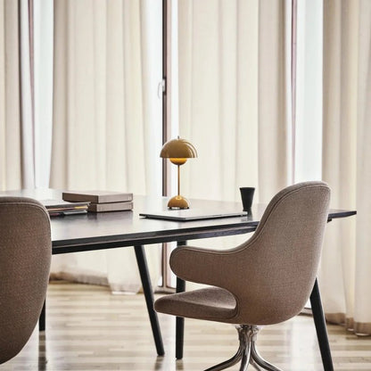 Lampe de table LED – Modèle compact