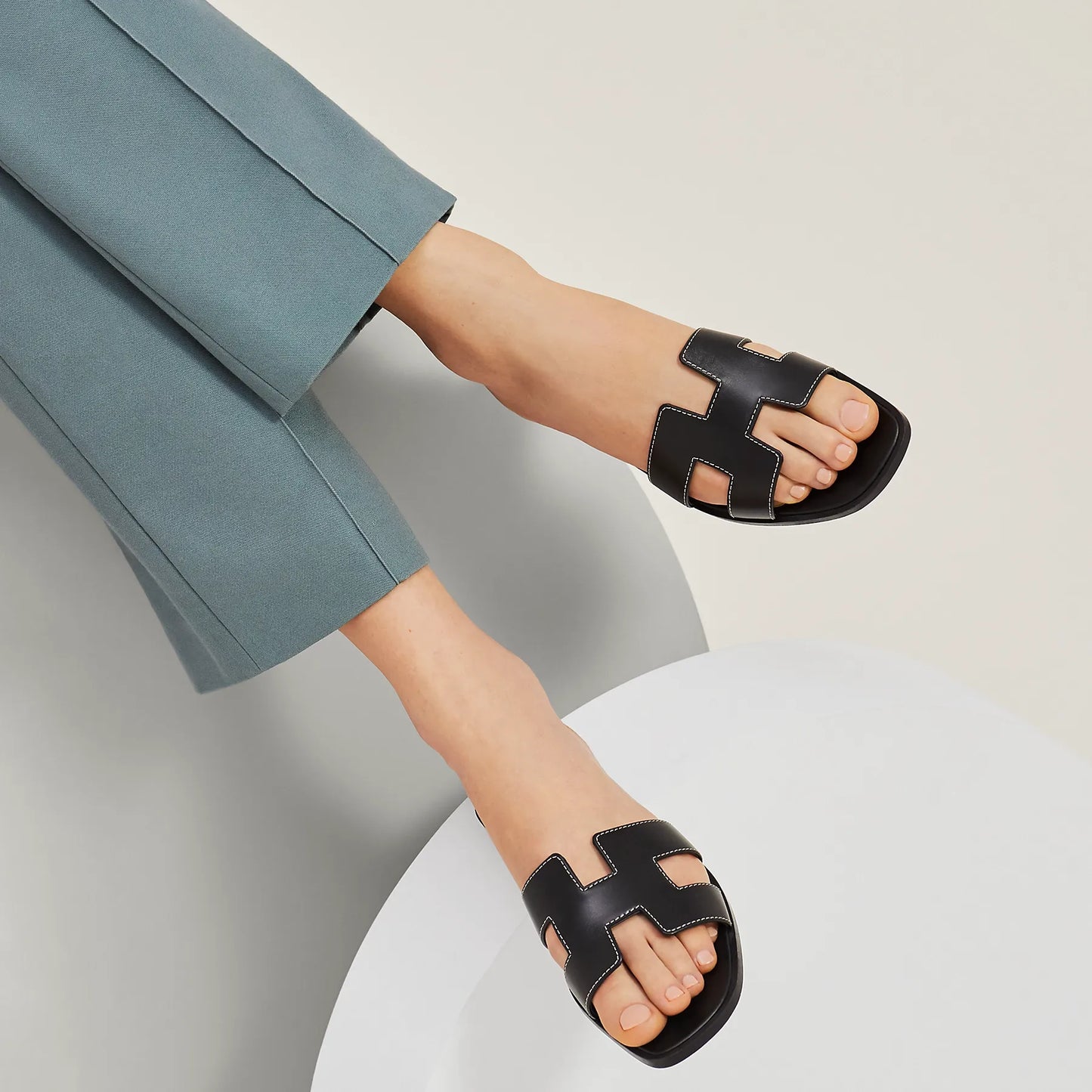 Sandales Plates Pour Femmes au Style Estival et Élégant