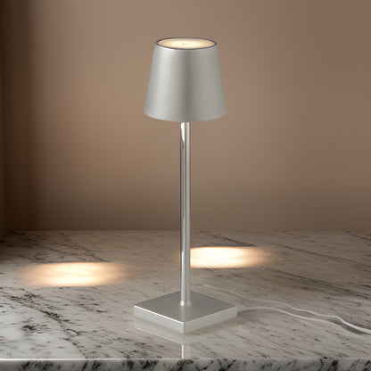 Lampe de Table Rechargeable Filaire Multifonctionnelle – Éclairage Élégant et Pratique